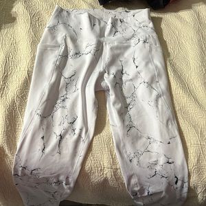 Buffbunny white marble leggings